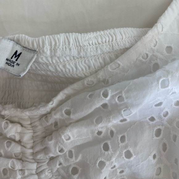 Matching set - white lace top (M) and shorts (S) - Picture 4 of 8